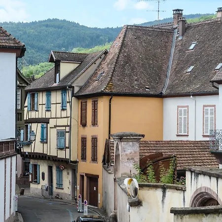 De La Porte Des Pucelles Ribeauvillé